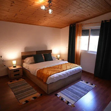 Apartment Near Center 4 *