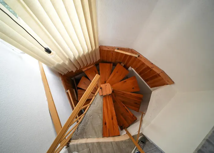 Apartment Near Center 4